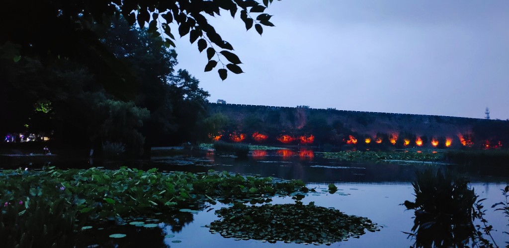 紫霞湖公园自驾游景点