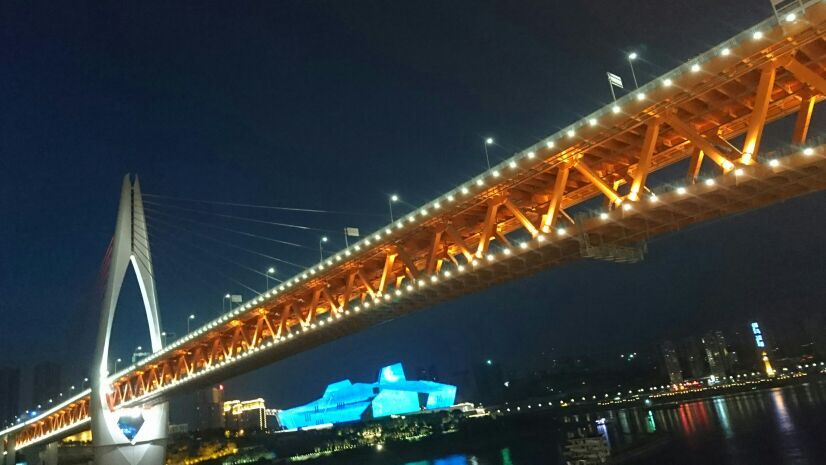莫名的炒鸡喜欢东水门大桥，于是就照了好多大桥的照片
