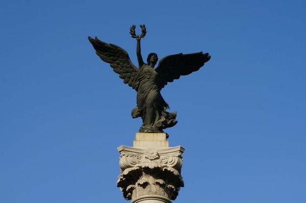 顾名思义，意大利风情的小广场，马可波罗广场的小喷水池也算是意风区的标志
