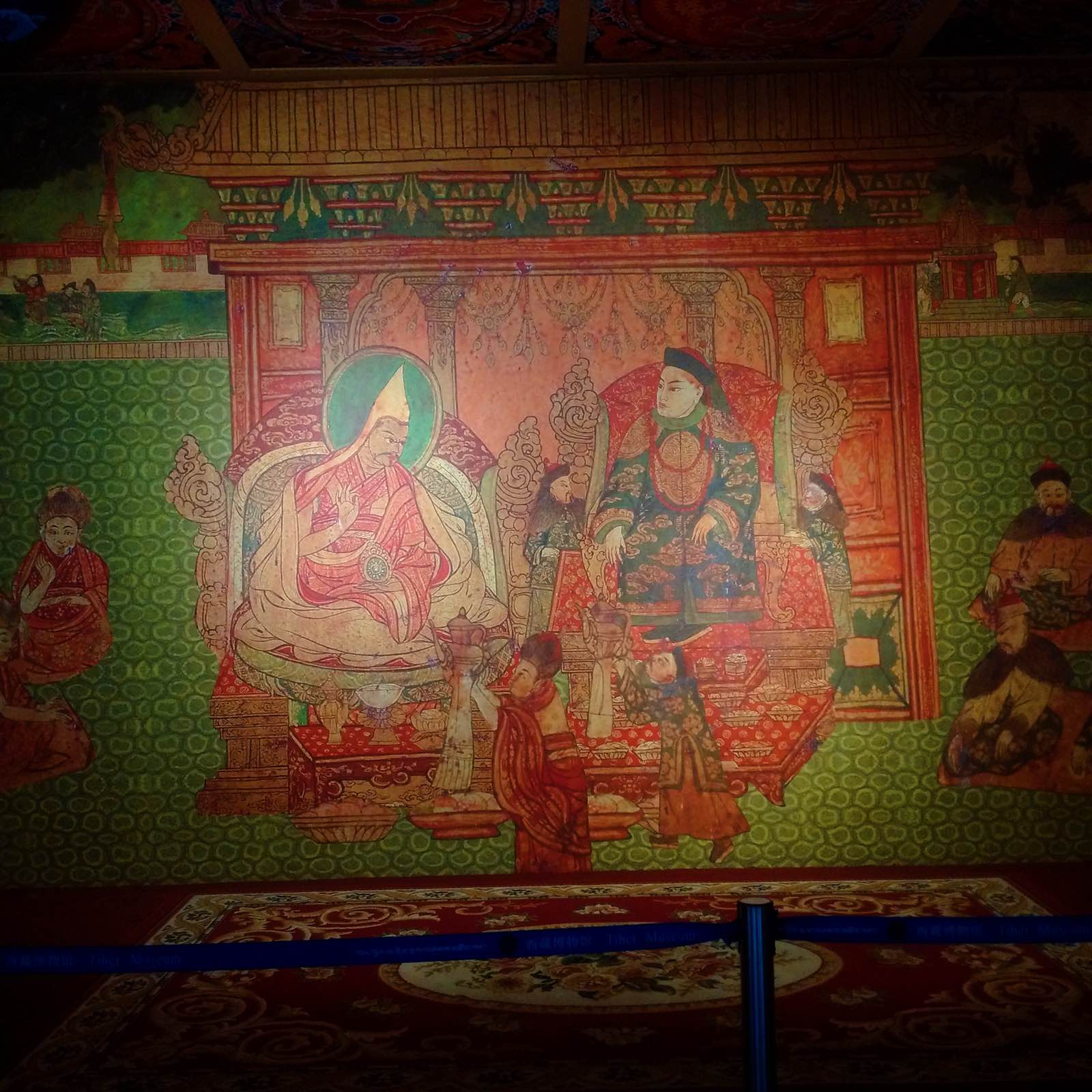 能够令外地人充分地了解西藏以及藏民历史的地方，无愧“博物馆”一名；藏品