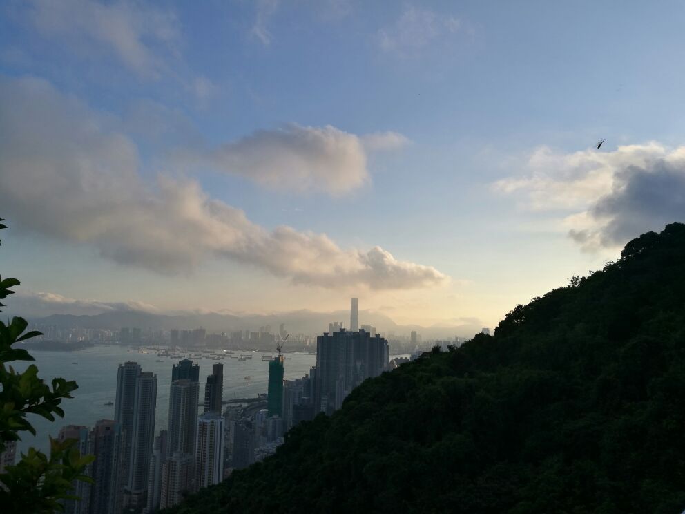 最方便的香港青旅，如果你不娇气，就来住这里吧
