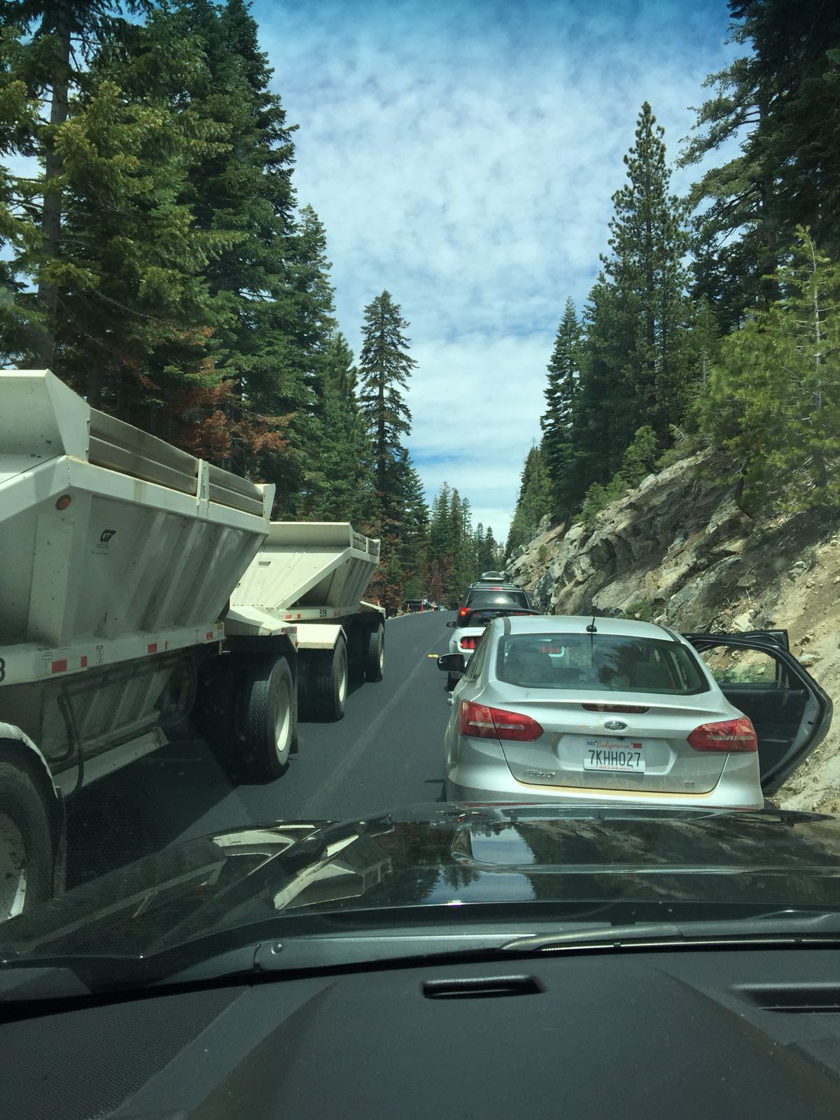 自驾绝对是这次Yosemite之行的一大乐趣来源 下过赛道 飙过街车