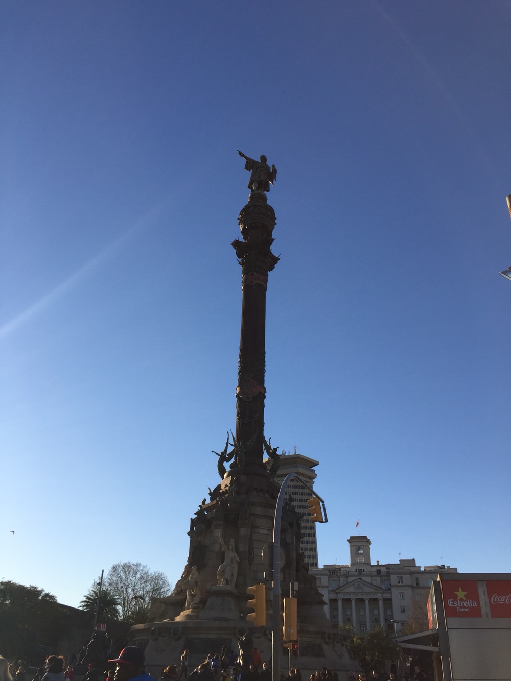 看到这想起葡萄牙的大发现纪念碑，都是航海帝国的旧日荣光。