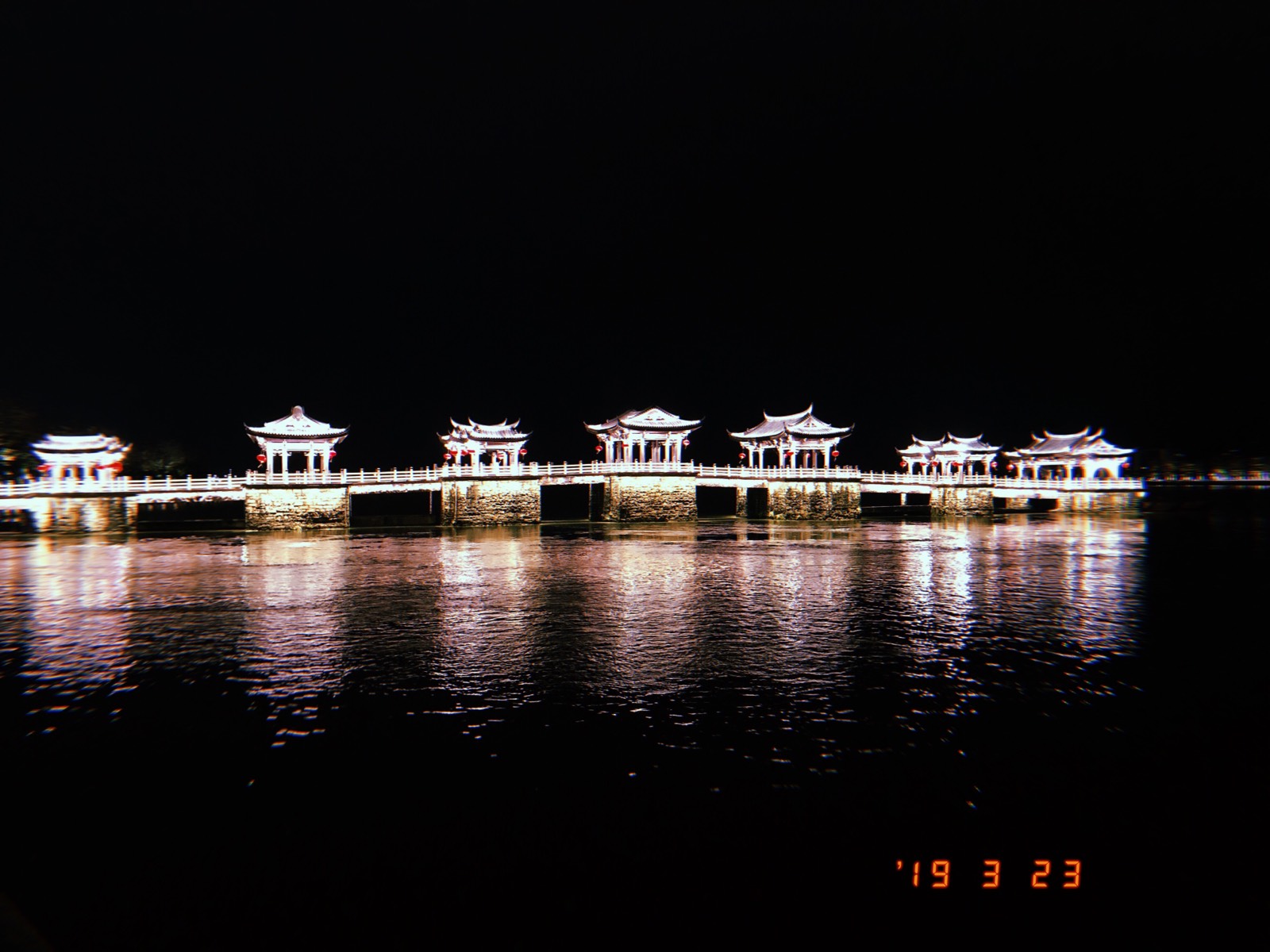 潮州最具代表性景点，是中国四大古桥之一。第二次来看它，正式揭开这“世界