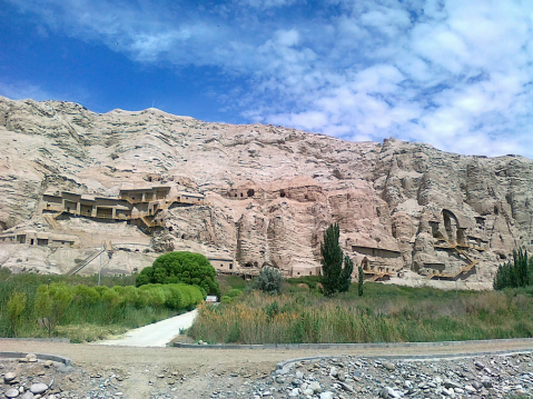 新疆自驾三日 ｜一路看尽各方美景从闹市驶向荒漠，从繁华走向自然