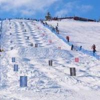 富龙滑雪场线自驾游路线推荐_攻略