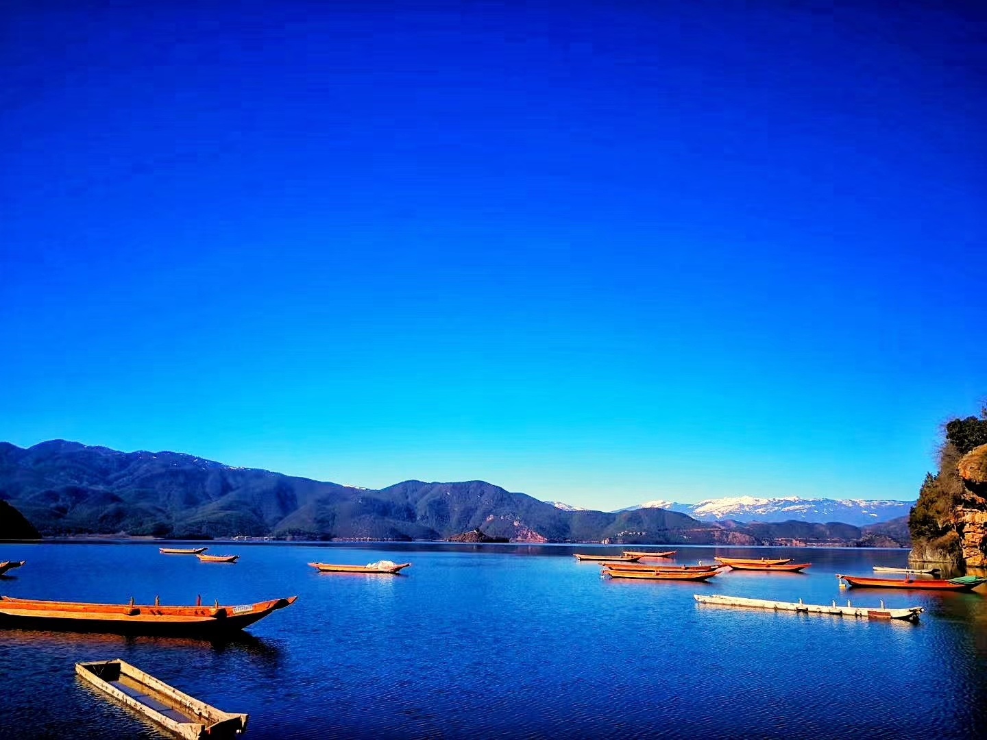 12月份泸沽湖，等你的季节12月的东北，冷的让人只想冬眠_泸沽湖国家级风景名胜区