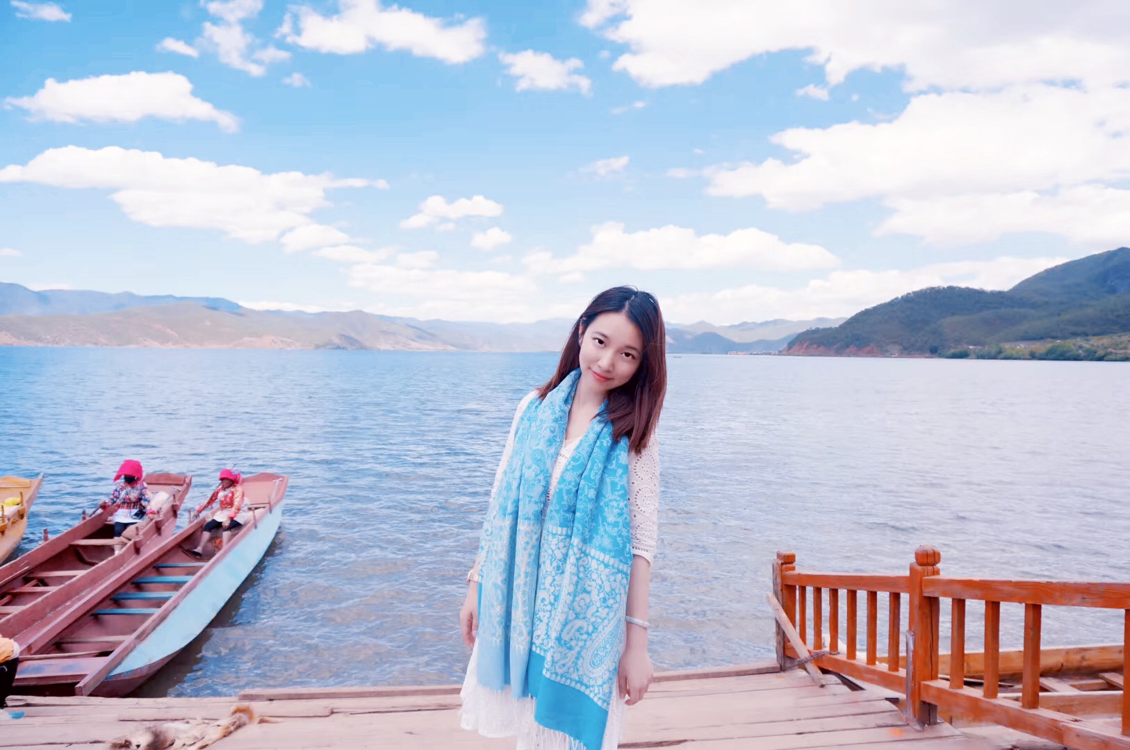 泸沽湖旅行｜女儿国的蓝色绝对震撼你！第一眼见到泸沽湖的时候_泸沽湖国家级风景名胜区