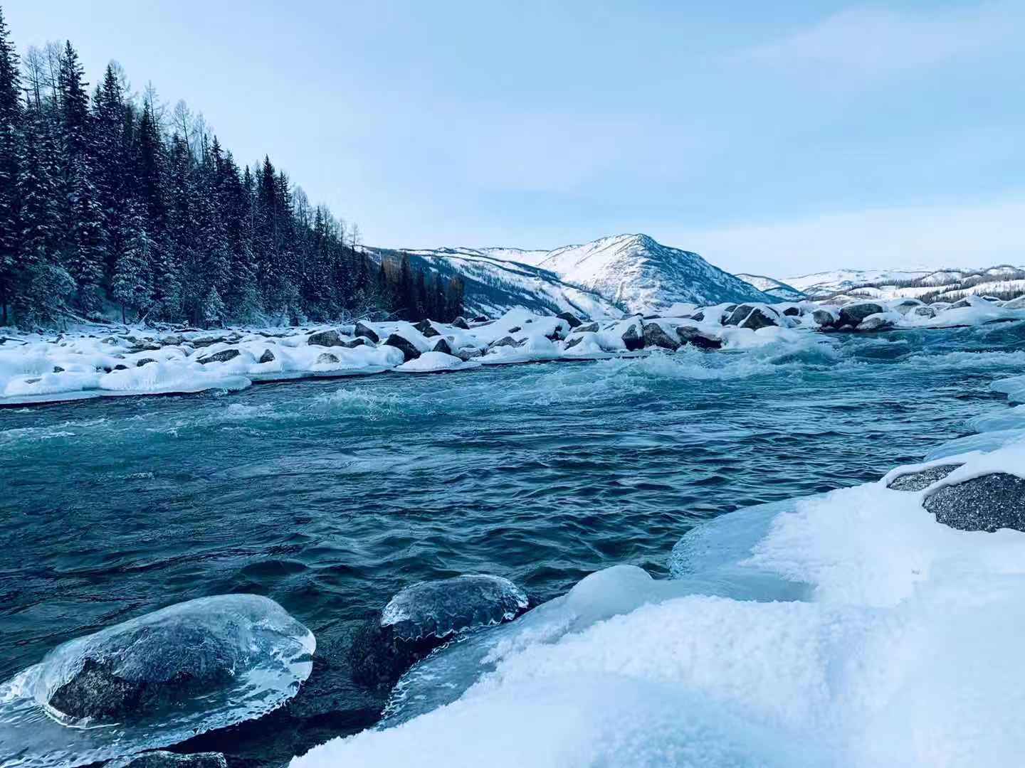 冬季新疆旅游攻略，随手拍出风景大片——喀纳斯_喀纳斯湖风景名胜区