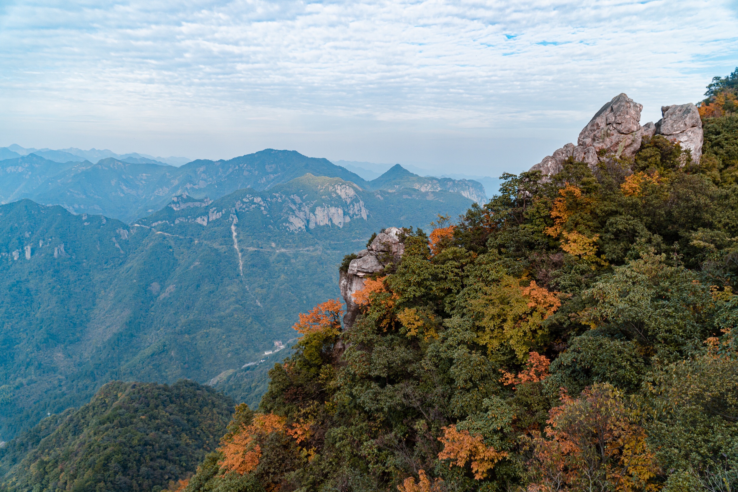 浙江最惊险的森林古道——马岭古道之一峰九崖