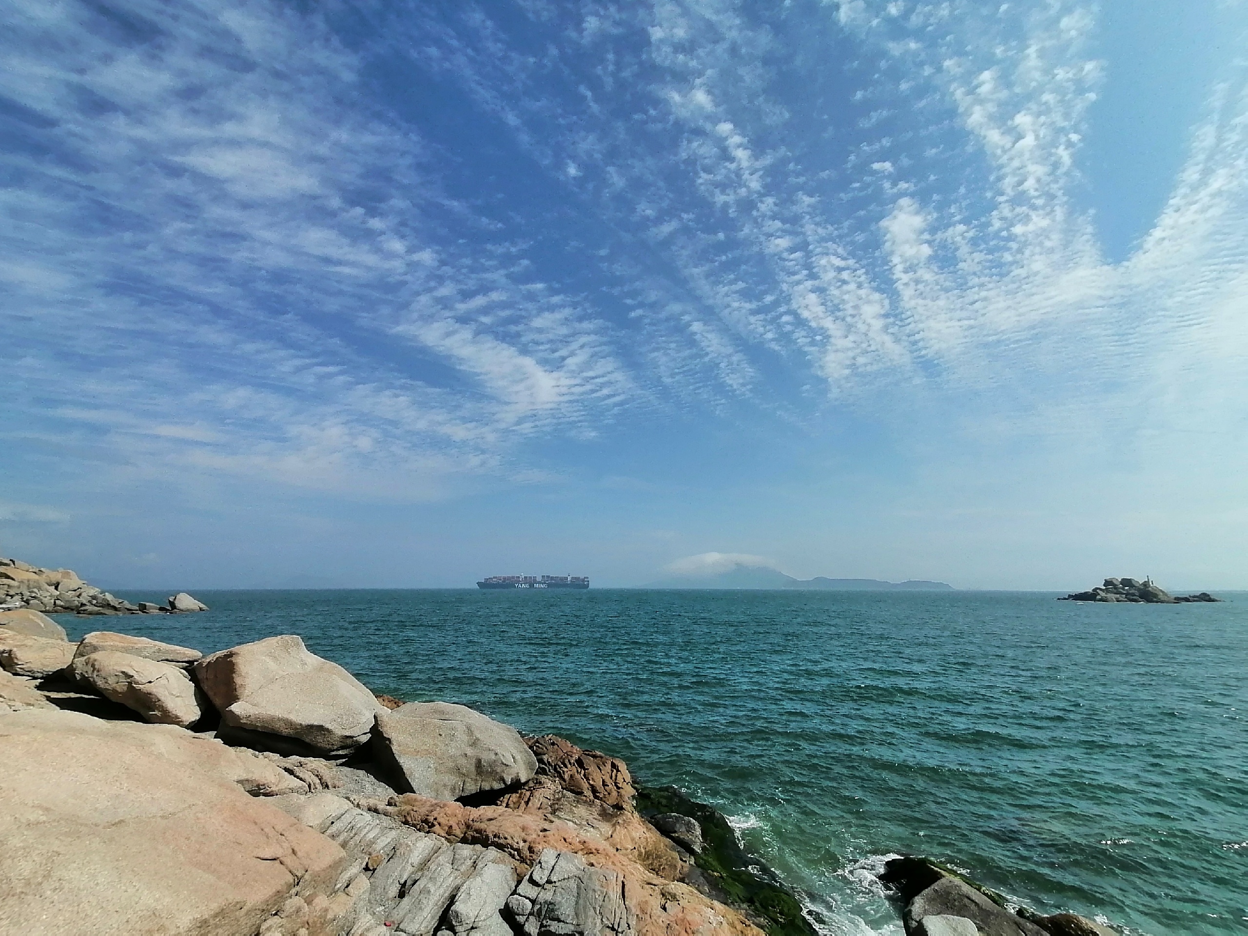 桂山岛，一片未开放的地拍摄