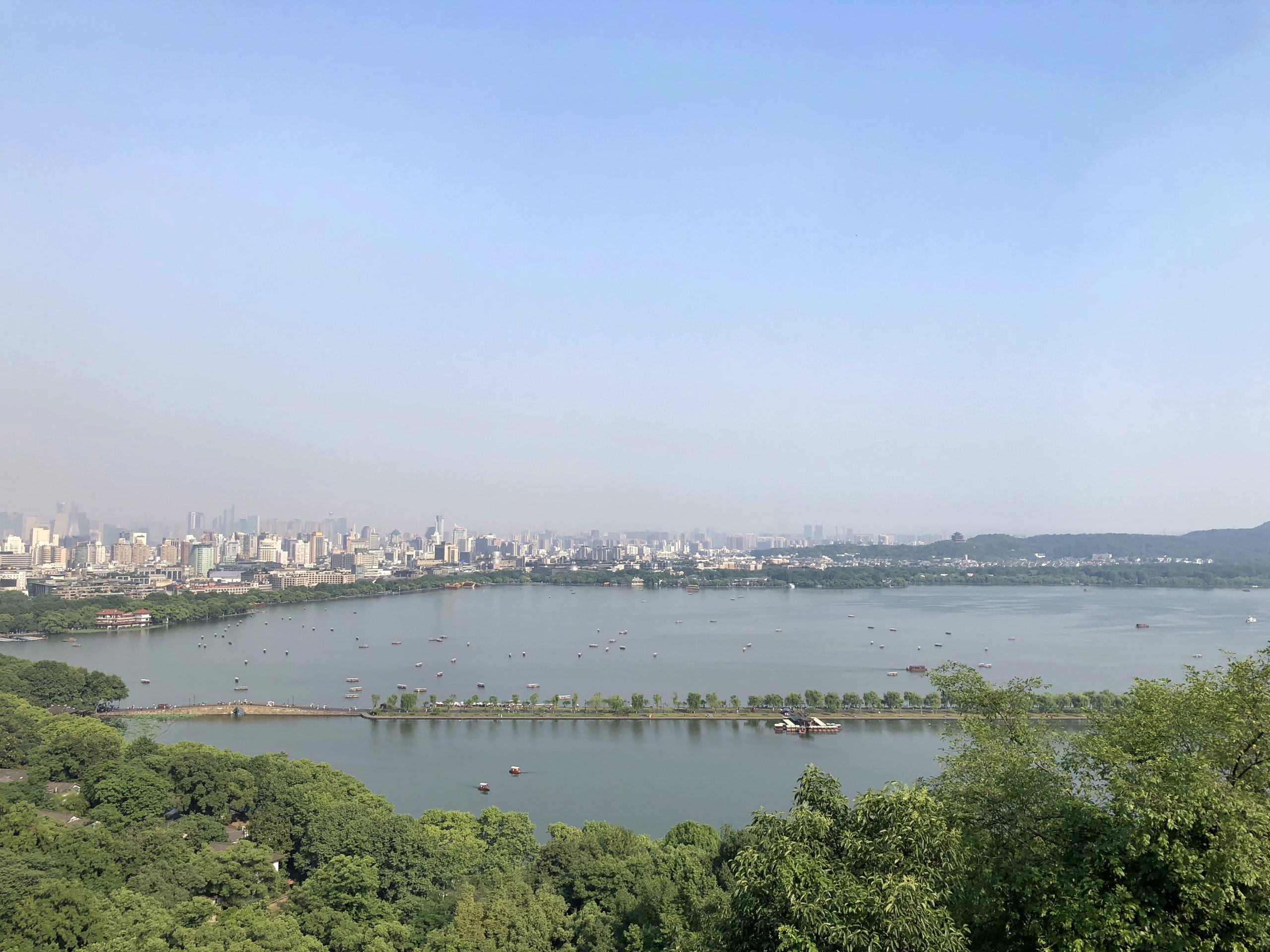 毕竟西湖六月中_杭州一座活在诗词唱曲里的诗情城市