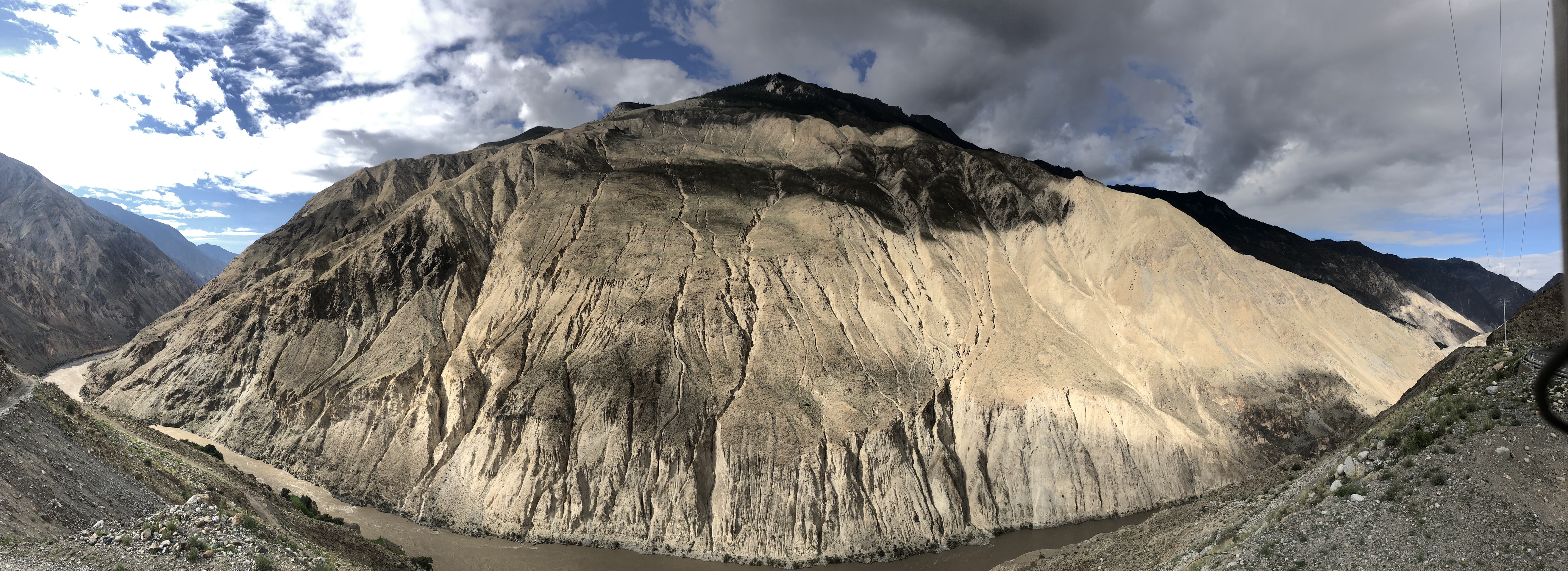 雅鲁藏布江大峡谷-318_雅鲁藏布大峡谷这辈子最坑的景点、最坑的！