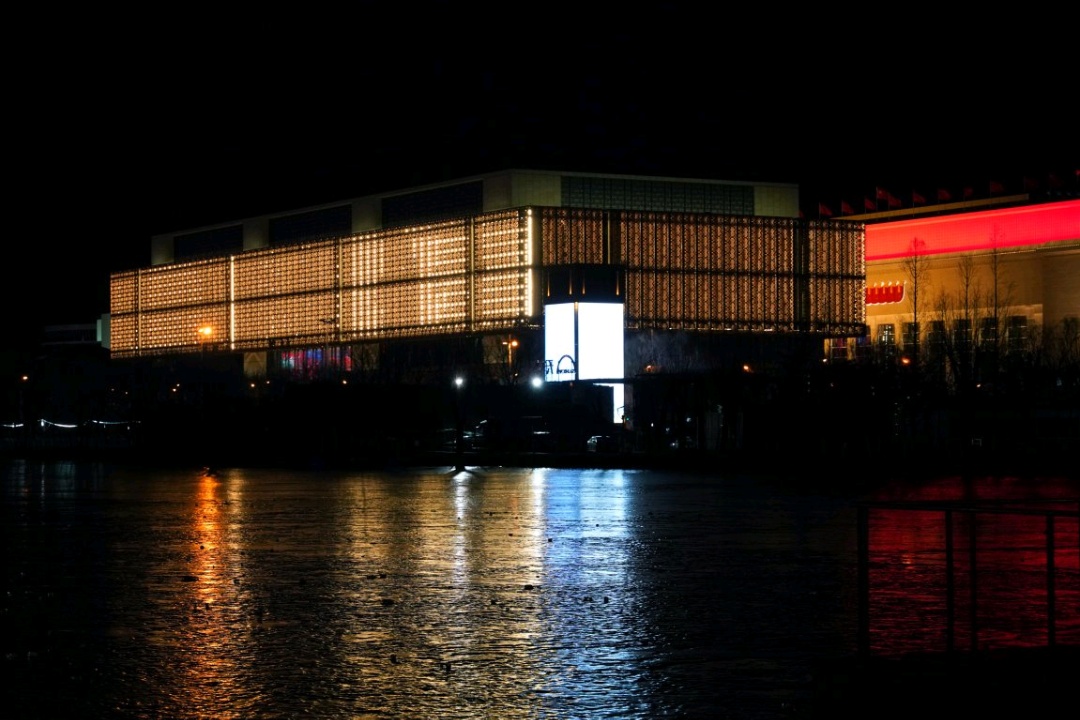 2022最新北京奥林匹克塔夜景图片