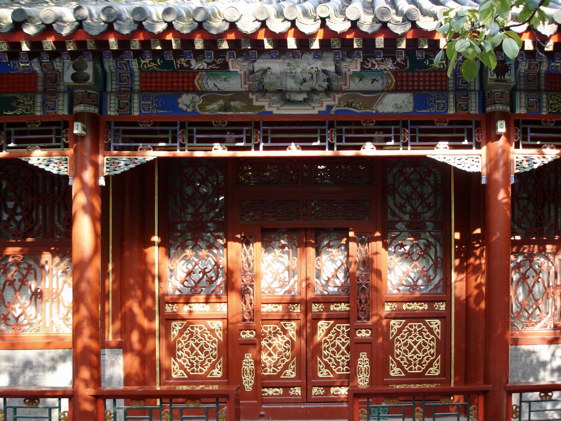 在世界上最大的四合院—北京恭王府沾沾康熙皇帝御赐的福气