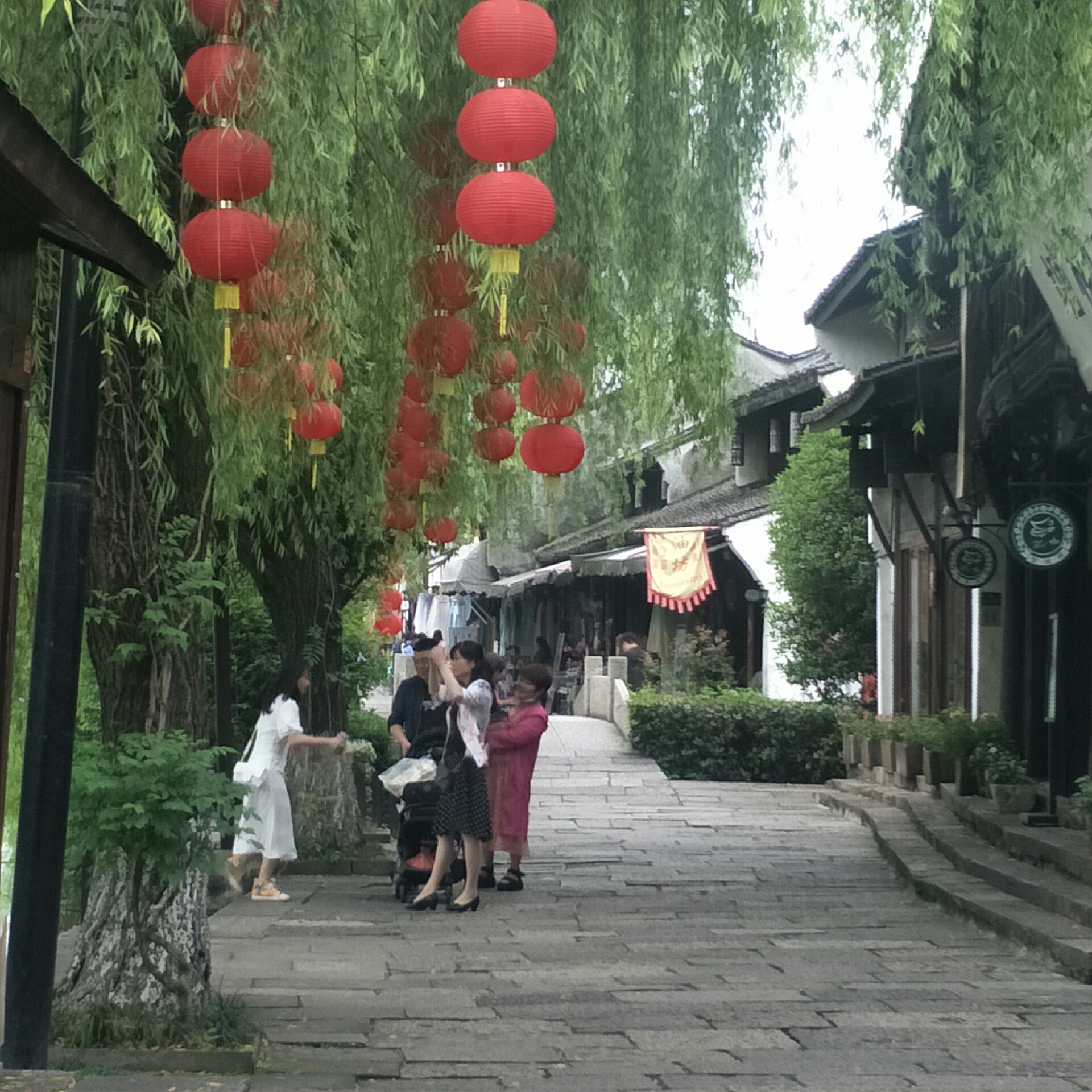 杭州塘栖古镇，一个美丽安静的小镇，有古老的保存完整的广济桥