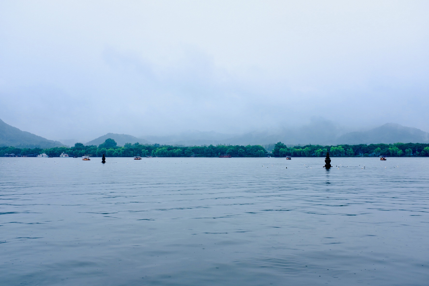西湖-杭州西湖-2020最新杭州雨天西湖图片