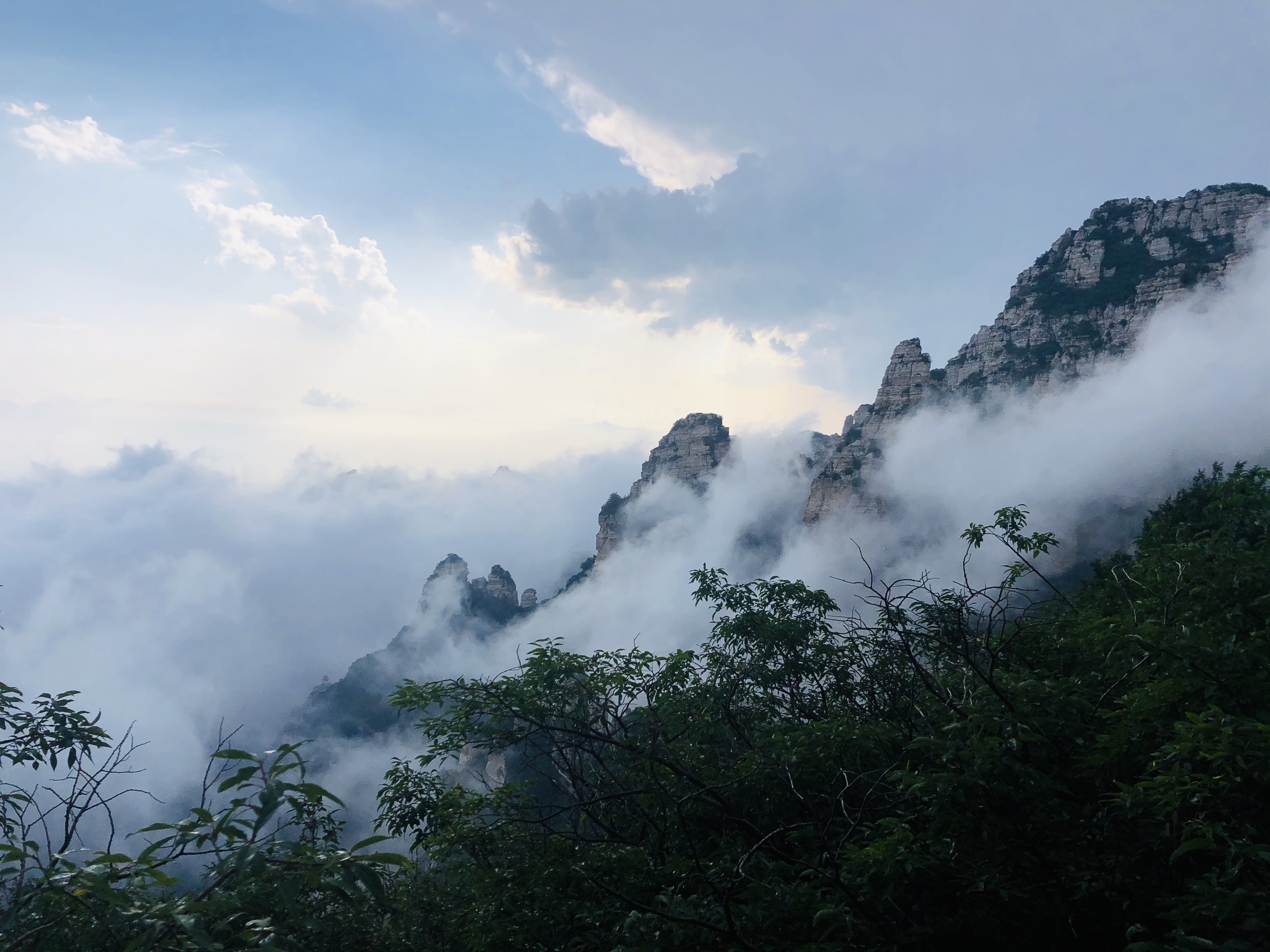 北京周边游-白石山世界地质公园