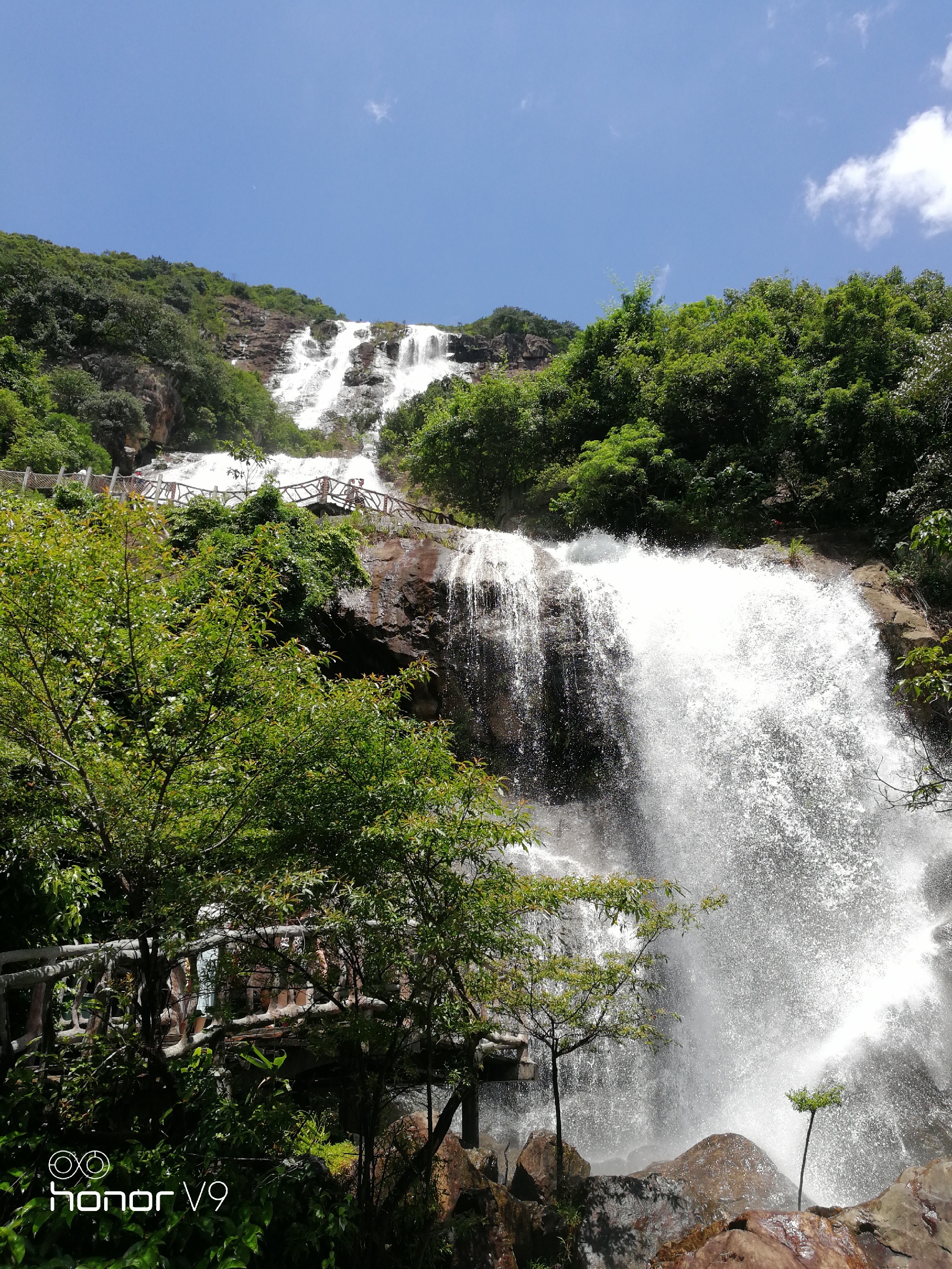 自驾广州增城白水寨一天观看瀑布和爬山让人回味无穷 值得游玩！