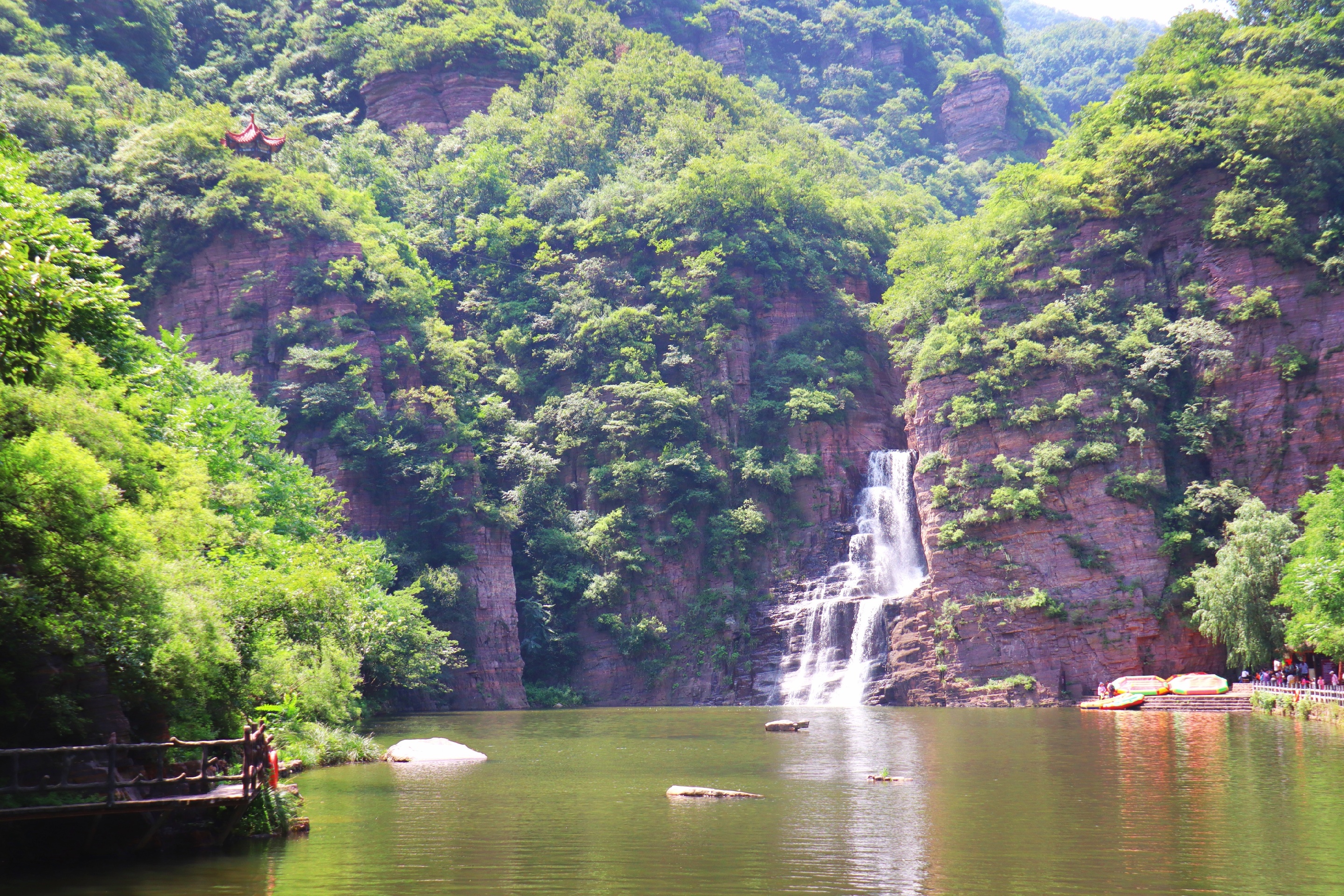 洛阳有什么好玩的地方旅游景点？洛阳龙潭大峡谷 有山有水，风景秀丽