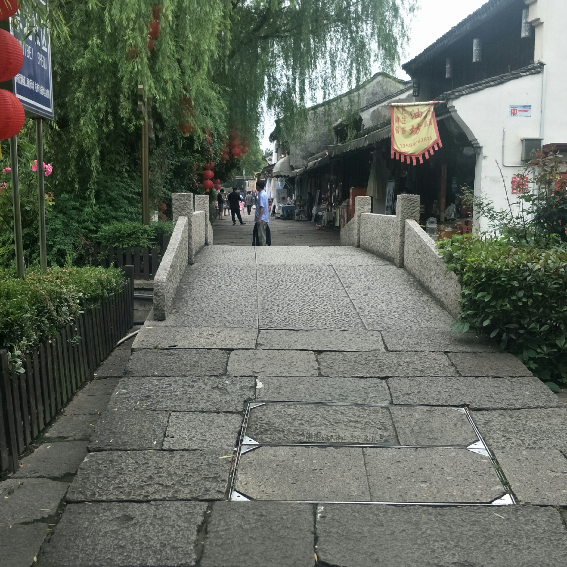 杭州塘栖古镇，一个美丽安静的小镇，有古老的保存完整的广济桥