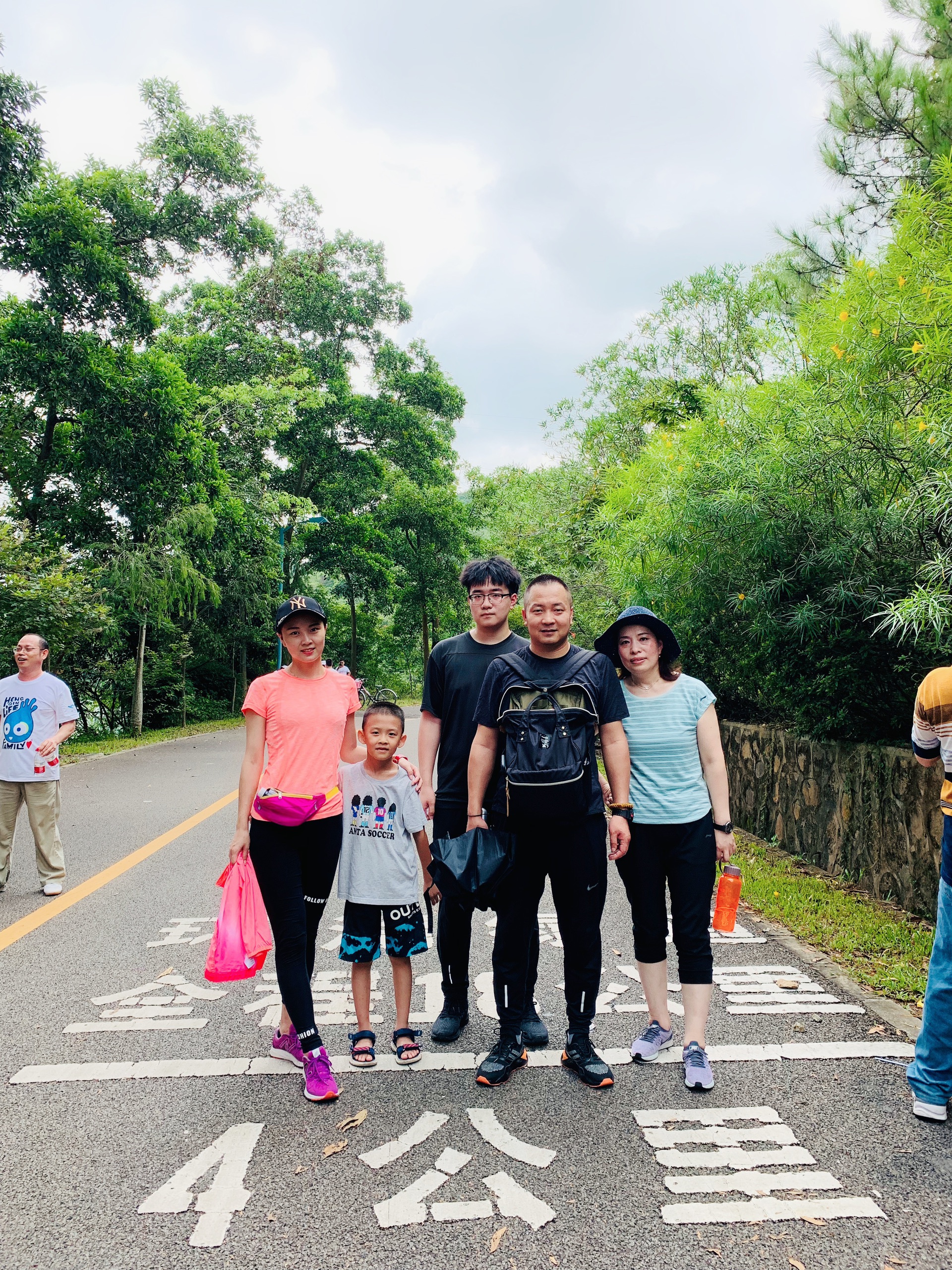 惠州红花湖很多人都是来骑单车娱乐的全线长18KM