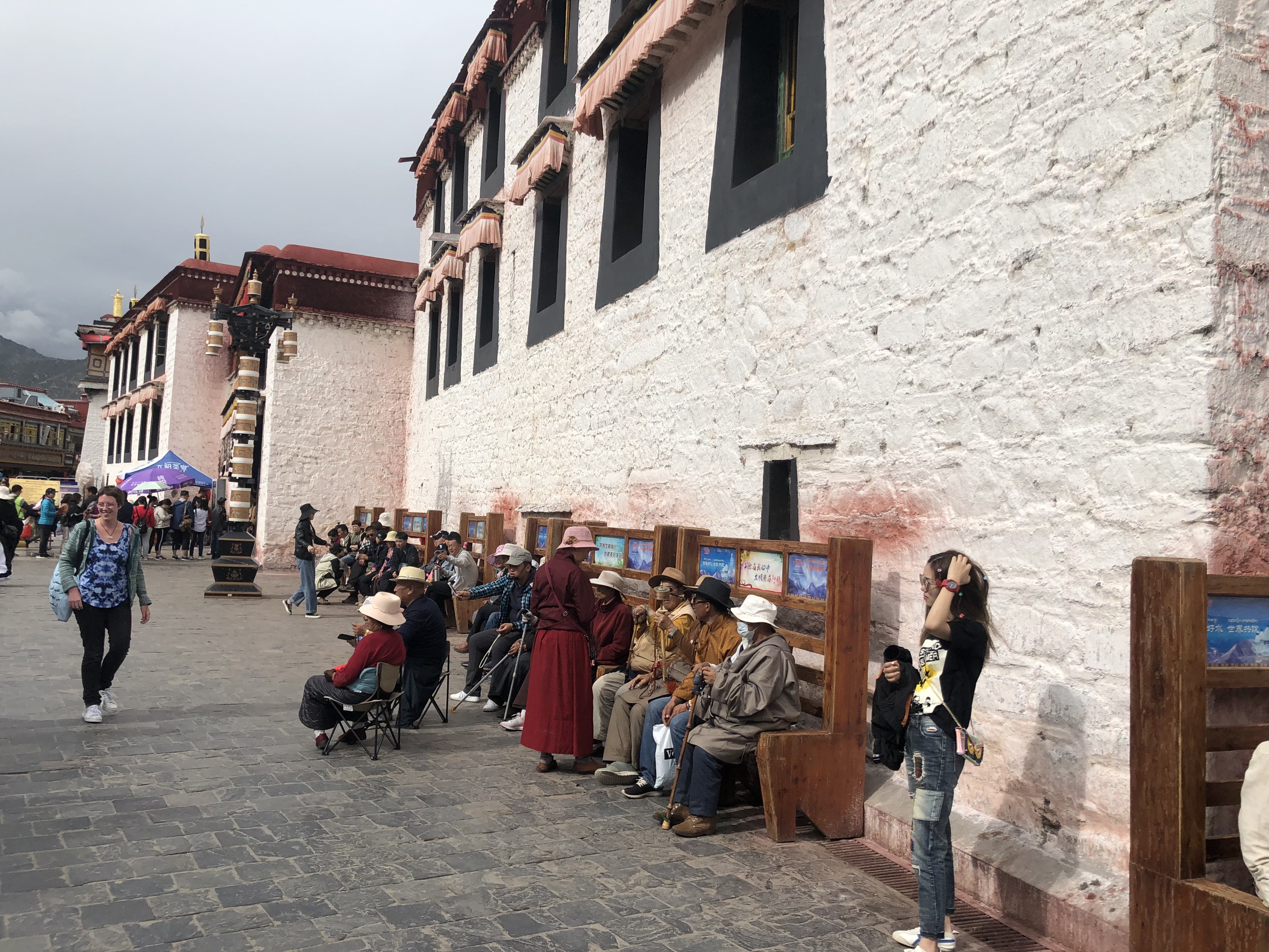 西藏拉萨自驾15日_布达拉宫广场