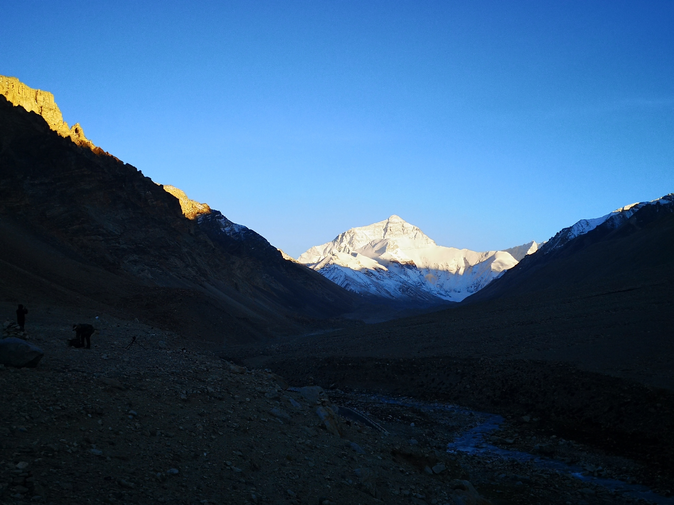西藏之旅——珠峰大本营看珠峰日落