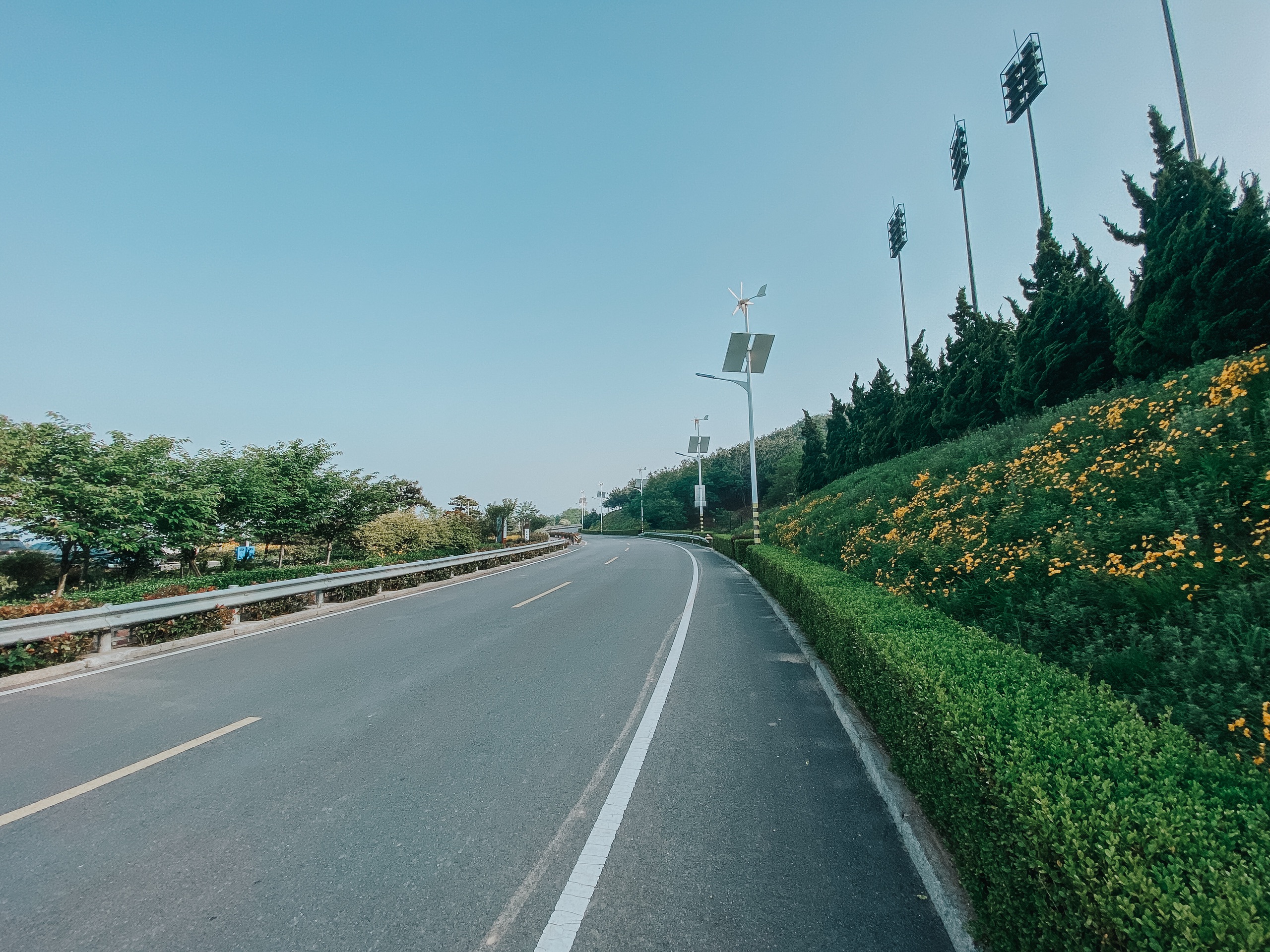 青岛最美的环岛公路-九龙山路又叫凤凰岛环岛路