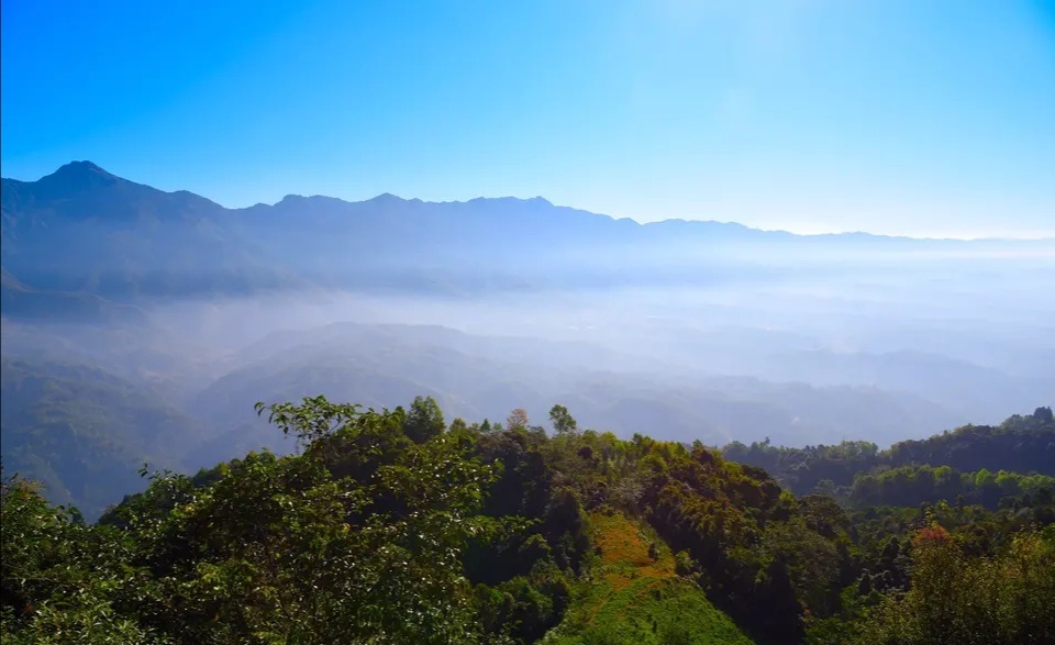 远眺高黎贡山，感受一下她的雄伟壮丽-高黎贡山国家级自然保护区