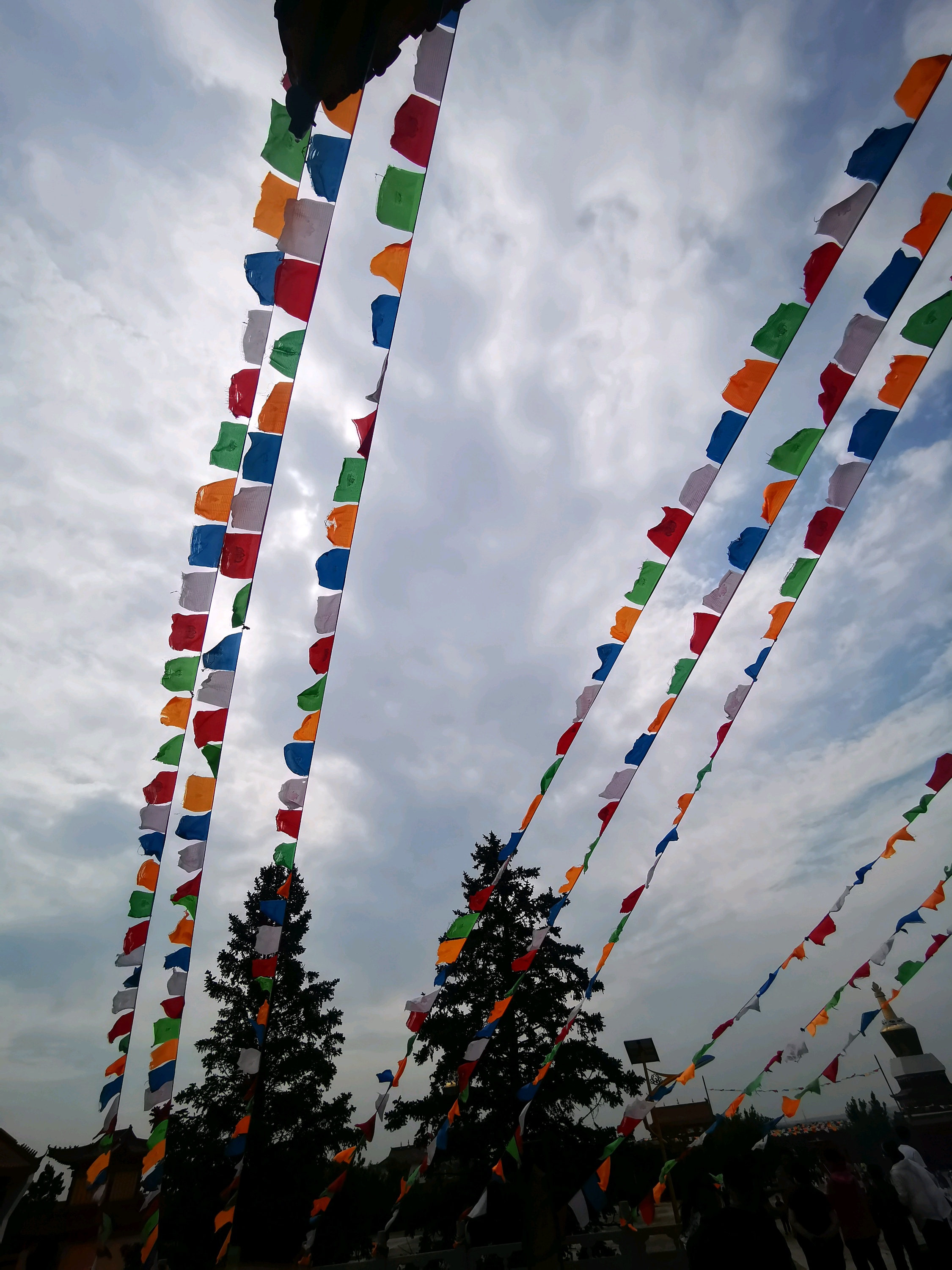 第一次走进了一座蒙族地区的喇嘛寺院-葛根庙