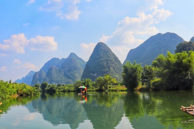在甲天下的桂林爱上这里的山、这里的水和这里的米粉_《印象·刘三姐》
