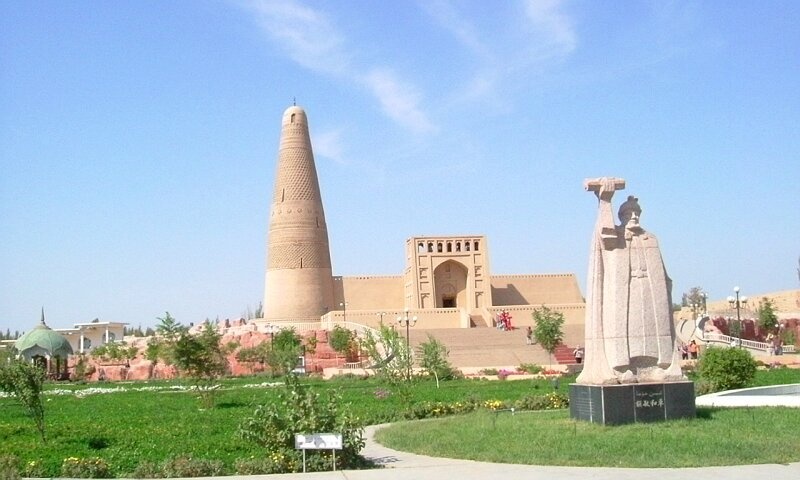 苏公塔一新疆境内现存最大古塔