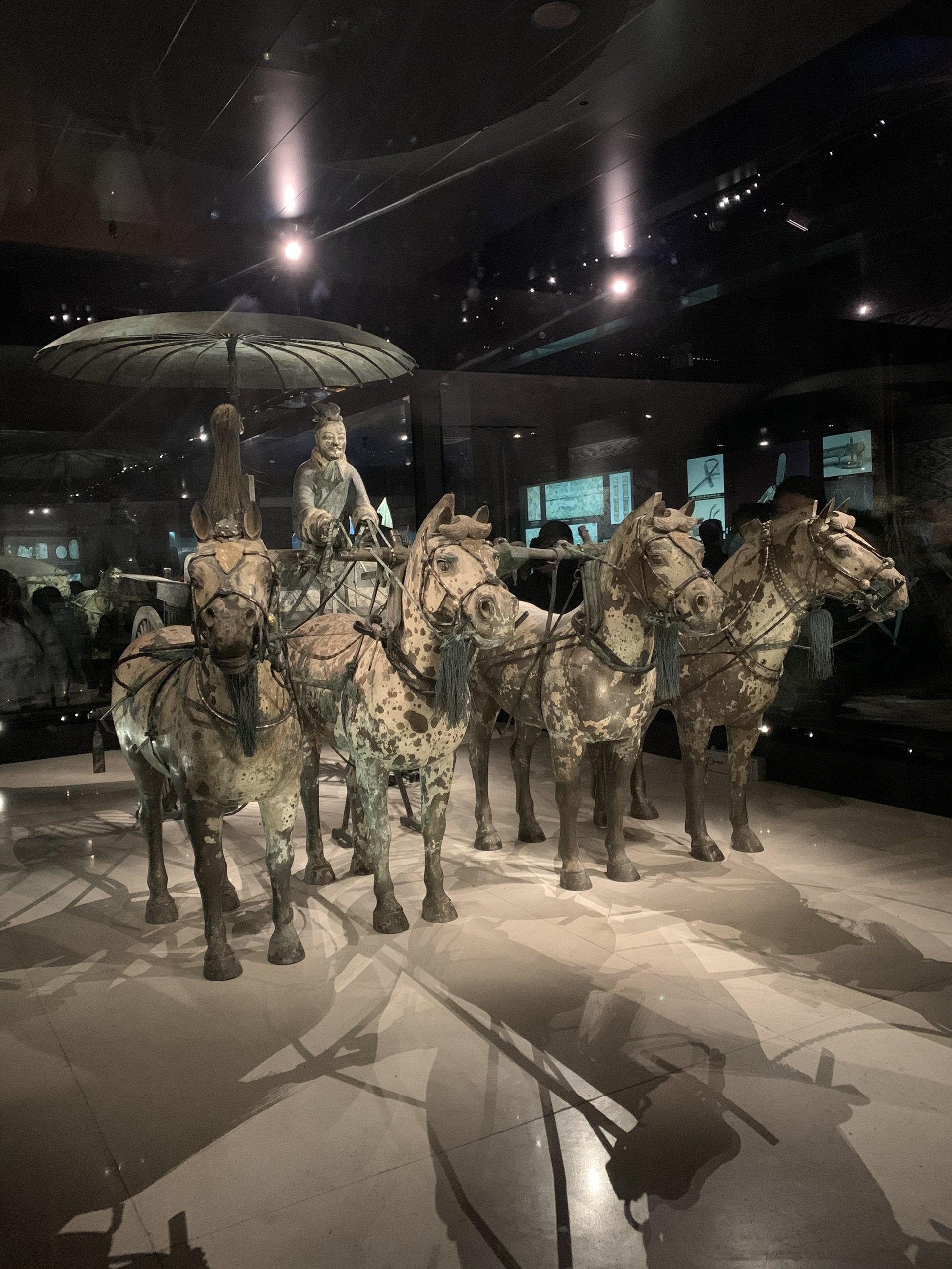 到了西安兵马俑是必须打卡的景点--秦始皇兵马俑博物馆